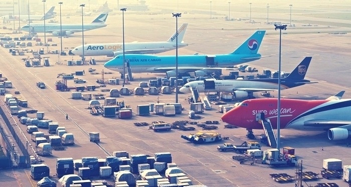 ¿Cómo calcular el costo de un flete aéreo?