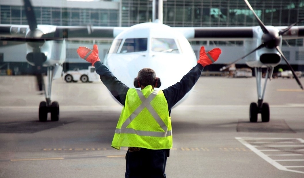 Descubre cómo se fijan las tarifas del flete en el transporte aéreo