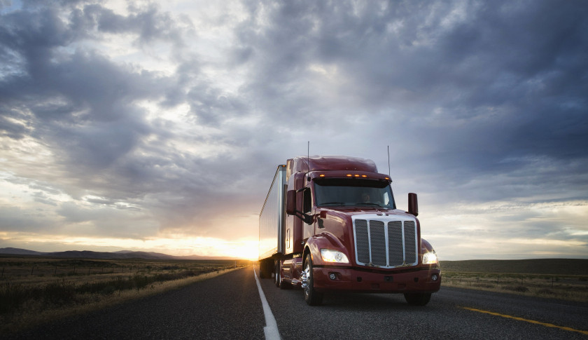 Transporte terrestre: conoce los tipos de camiones según las mercancías