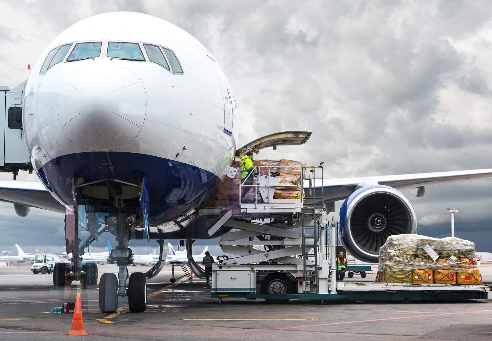 Retos y soluciones en el transporte de carga aérea